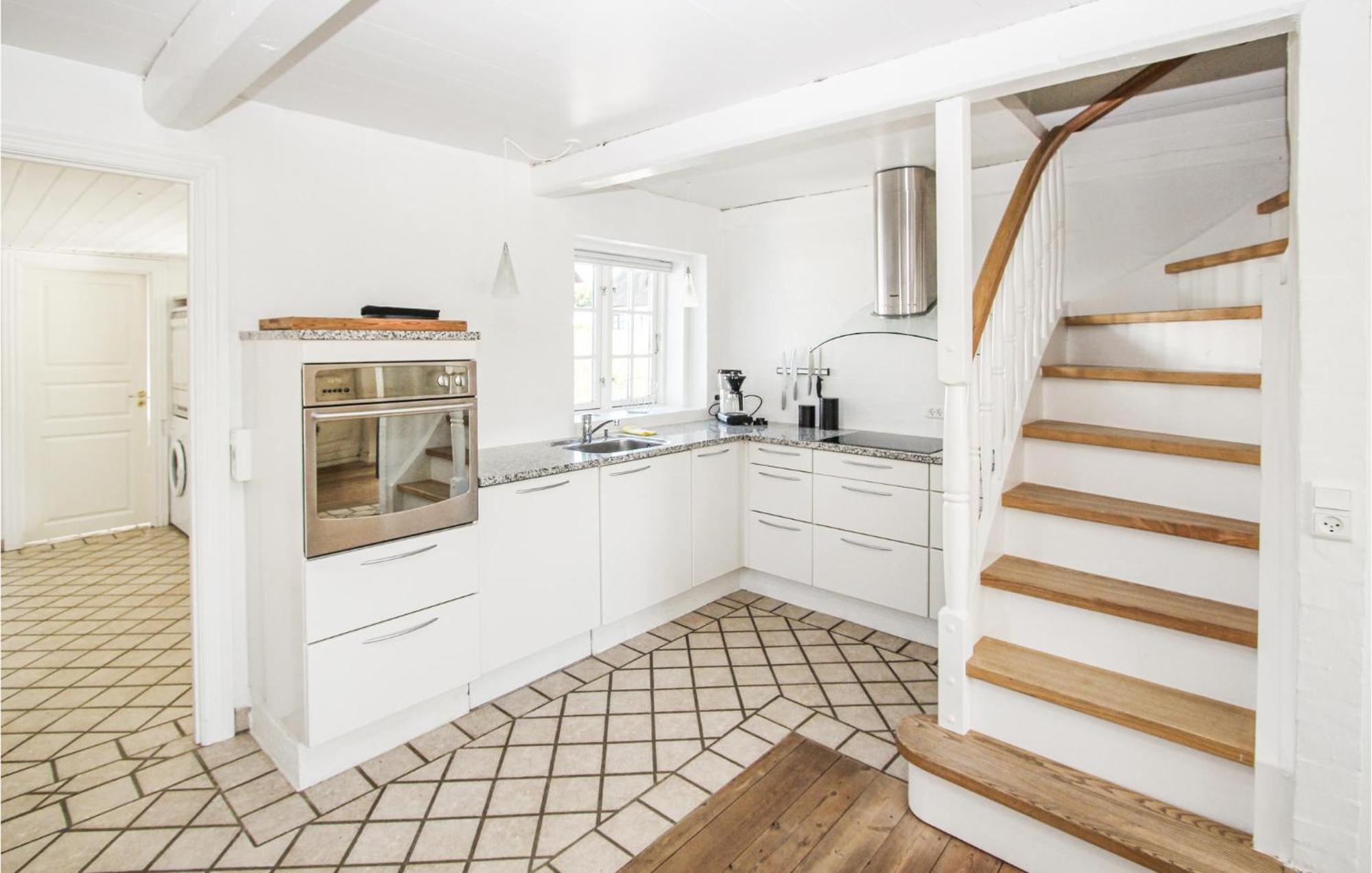 Cozy Home In Samso With Kitchen Nordby  Экстерьер фото